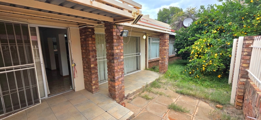 3 Bedroom Property for Sale in Camelot Northern Cape